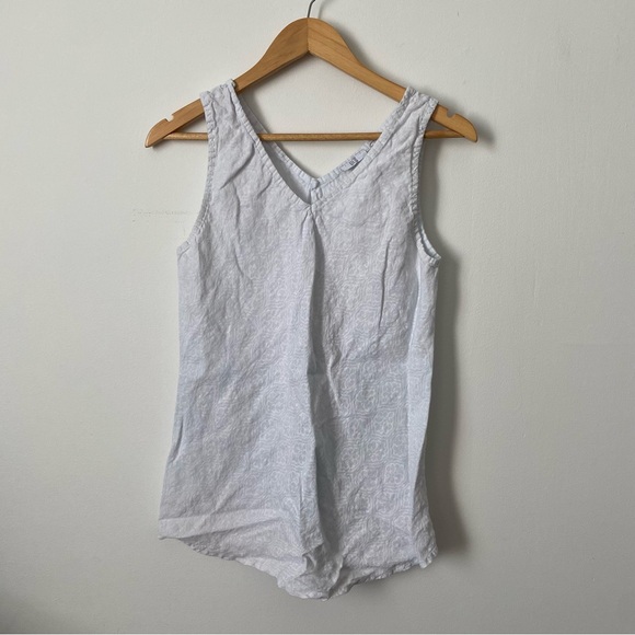 KAKTUS White patterned 100% Linen V-neck Sleeveless Blouse marked XL fits Small - Picture 2 of 6